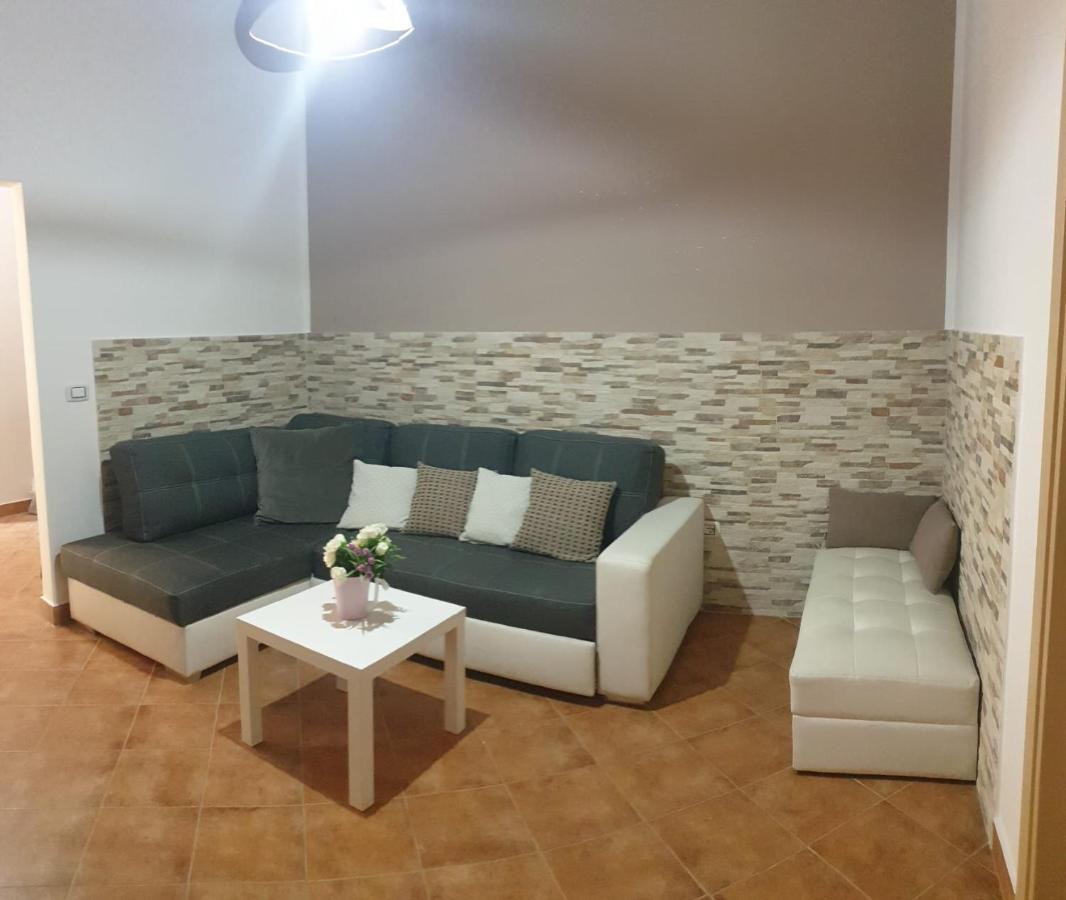 Apartment Palermo Castle Zisa Exterior photo